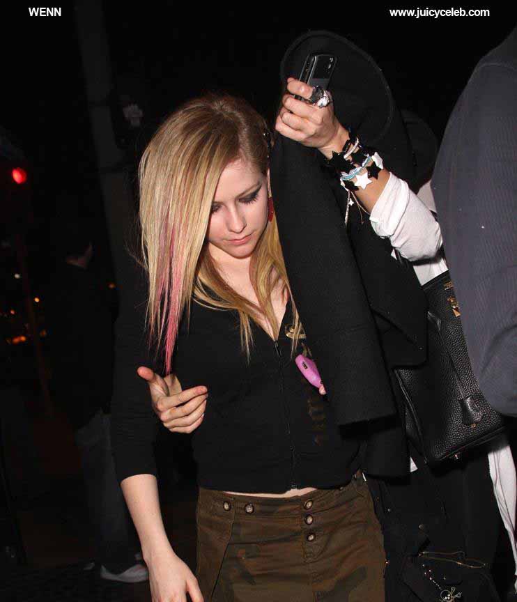 Avril Lavigne outside Coco De Ville Los Angeles, California - 02.12.08 Featuring: Avril Lavigne Where: Los Angeles, California, United States When: 02 Dec 2008 Credit: WENN